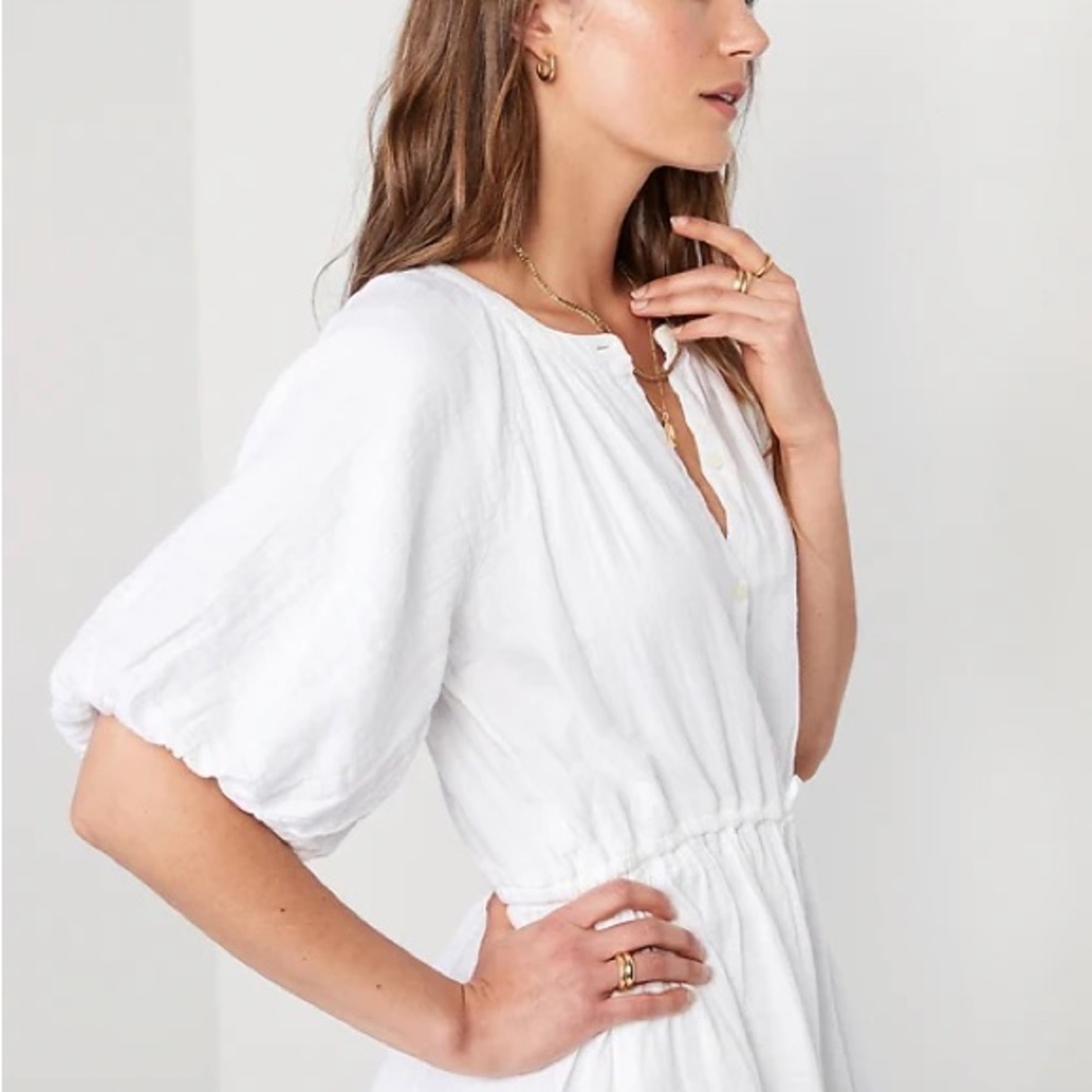 Old Navy White Puff-Sleeve V-Neck Dress